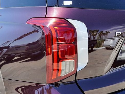 Used 2024 Hyundai Palisade SEL FWD image 7