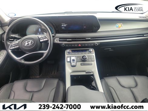 Used 2024 Hyundai Palisade SEL FWD image 17