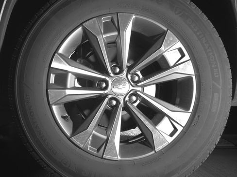 Used 2025 Chevrolet Equinox LT FWD image 14