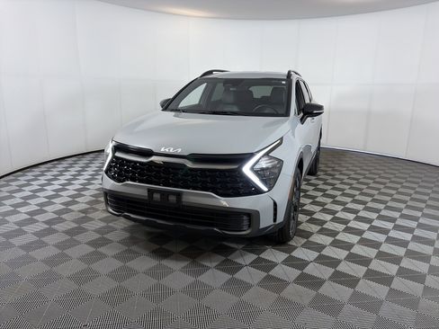 Used 2023 Kia Sportage X-Line image 2