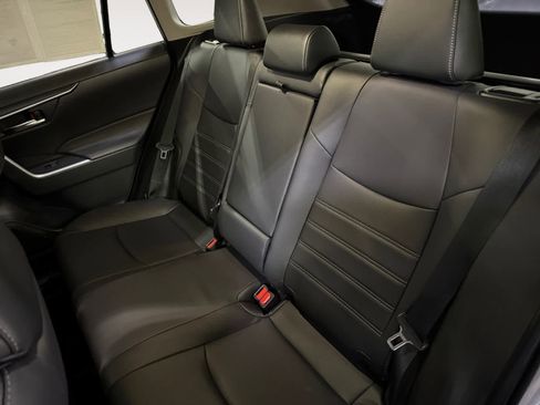 Used 2025 Toyota RAV4 XLE Premium image 17