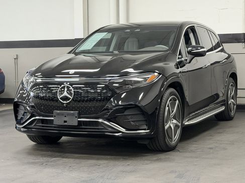 Certified 2023 Mercedes-Benz EQS 580 4MATIC SUV image 7