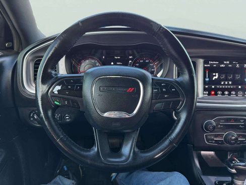 Used 2019 Dodge Charger SXT w/ Plus Group image 24