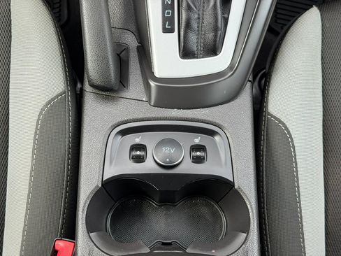 Used 2014 Ford Focus SE w/ SE Sport Package image 27