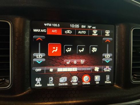 Used 2015 Dodge Charger SXT w/ AWD Plus Group image 16