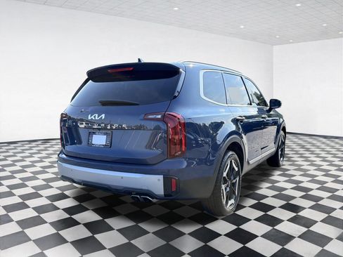 Used 2023 Kia Telluride S w/ S Sunroof Package FWD image 9