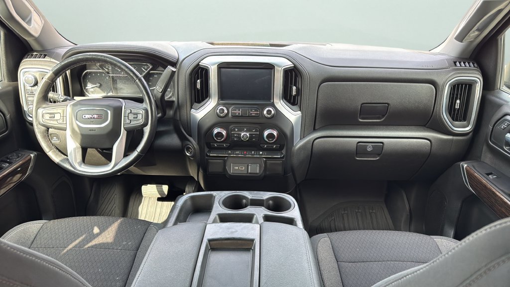 Used 2021 GMC Sierra 1500 Elevation w/ LPO, Elevation Black Package AWD/4WD image 19