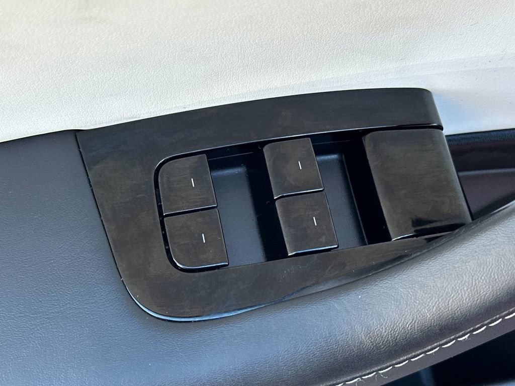 Used 2020 Tesla Model 3 Long Range AWD/4WD image 11