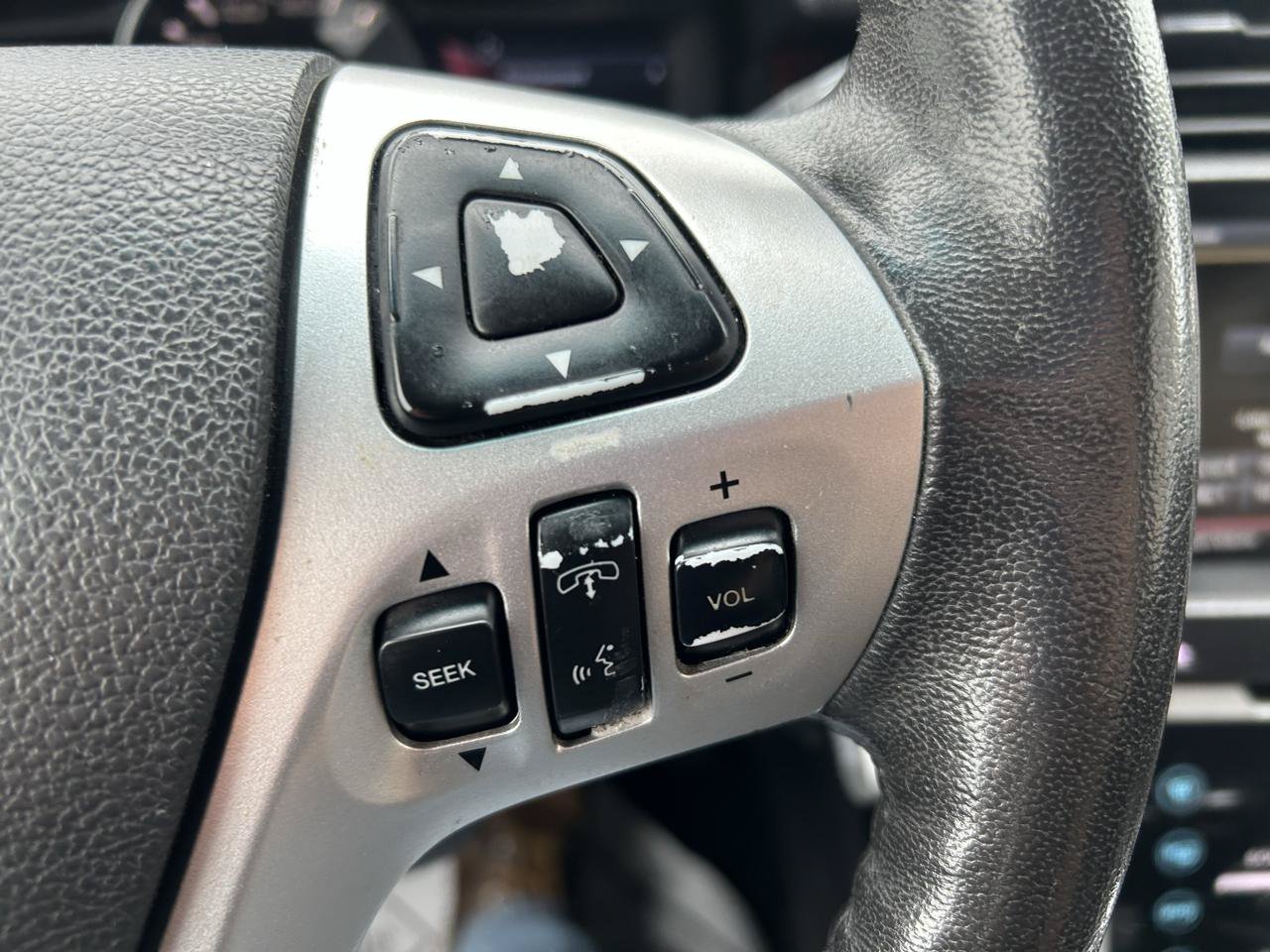 Used 2014 Ford Edge Limited FWD image 18