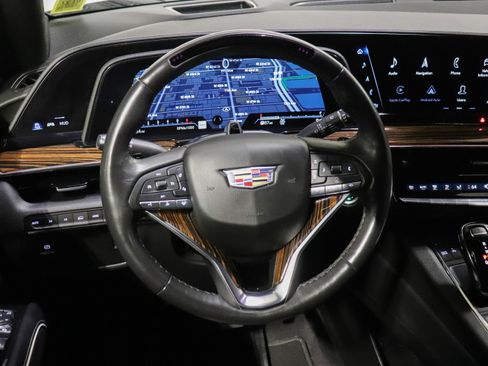 Used 2023 Cadillac Escalade ESV Premium Luxury AWD/4WD image 27