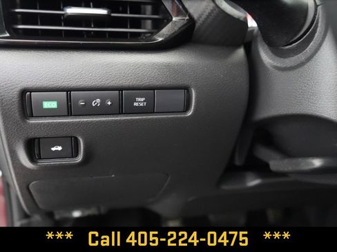 Used 2025 Nissan Sentra SV FWD image 28