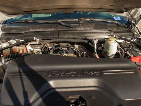 Used 2021 RAM 4500 Tradesman RWD image 12