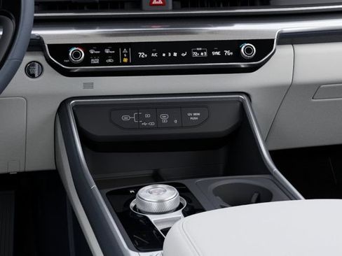 New 2027 Kia Carnival SX FWD image 23