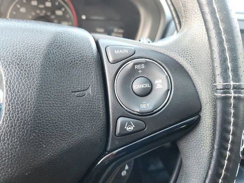 Used 2019 Honda HR-V EX image 22