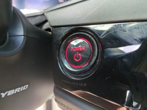 Used 2025 Honda Accord Sport image 32