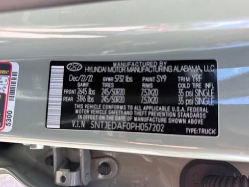 Used 2023 Hyundai Santa Cruz Limited AWD/4WD image 32