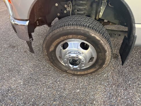 Used 2023 Ford F350 Lariat w/ Lariat Ultimate Package image 22