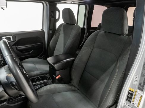 Used 2024 Jeep Wrangler Unlimited Sport AWD/4WD image 7