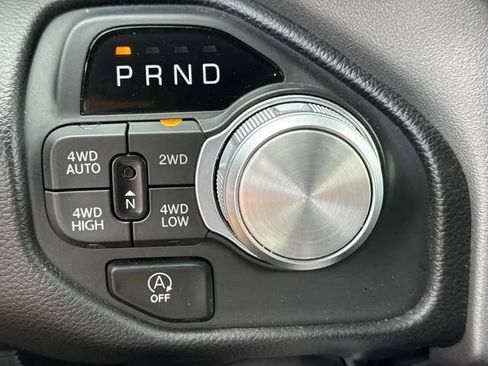 Used 2025 RAM 1500 Laramie AWD/4WD image 41