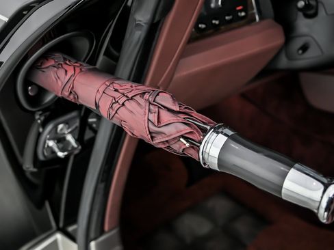 Used 2014 Rolls-Royce Wraith image 21