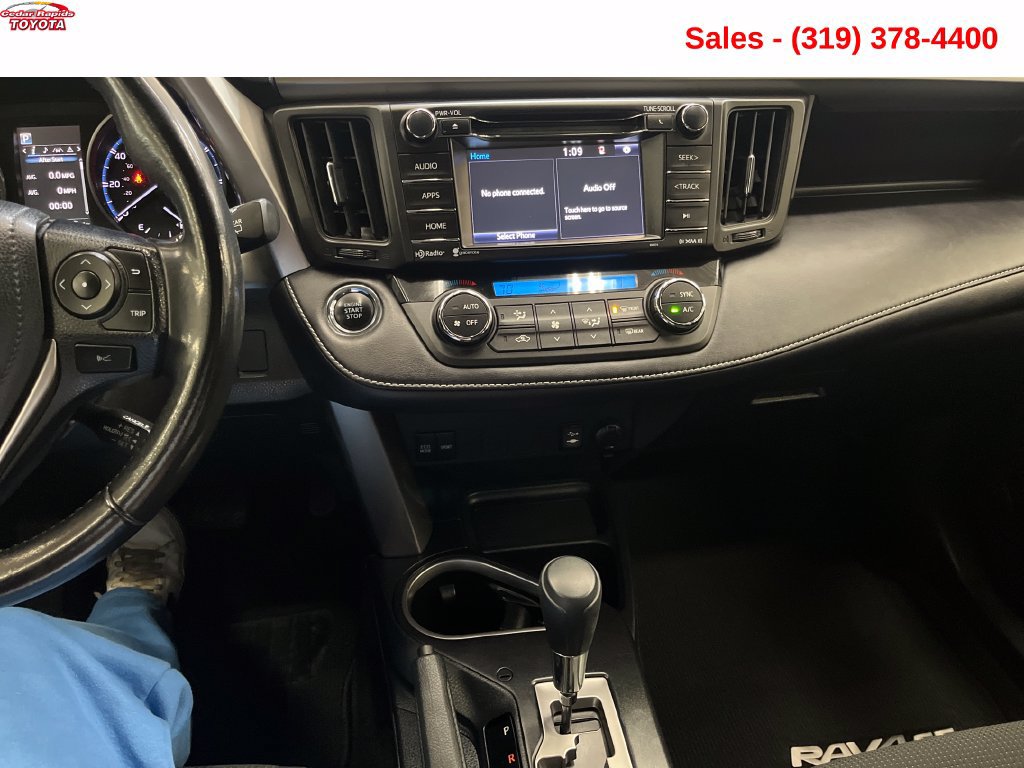 Certified 2018 Toyota RAV4 XLE w/ Plus Extra Value Package AWD/4WD image 18