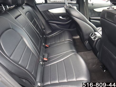 Used 2019 Mercedes-Benz GLC 300 4MATIC image 31