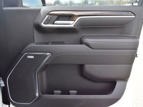 Used 2022 GMC Sierra 1500 Elevation w/ Elevation Premium Package image 43