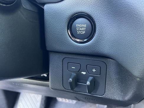 New 2026 Toyota Tundra Limited AWD/4WD image 27
