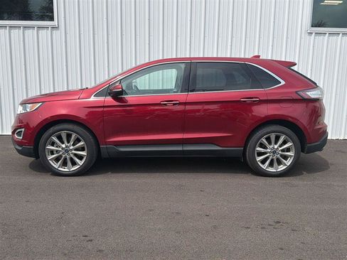 Used 2018 Ford Edge Titanium w/ Equipment Group 302A AWD/4WD image 6