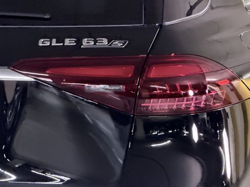 New 2026 Mercedes-Benz GLE 63 AMG S image 26