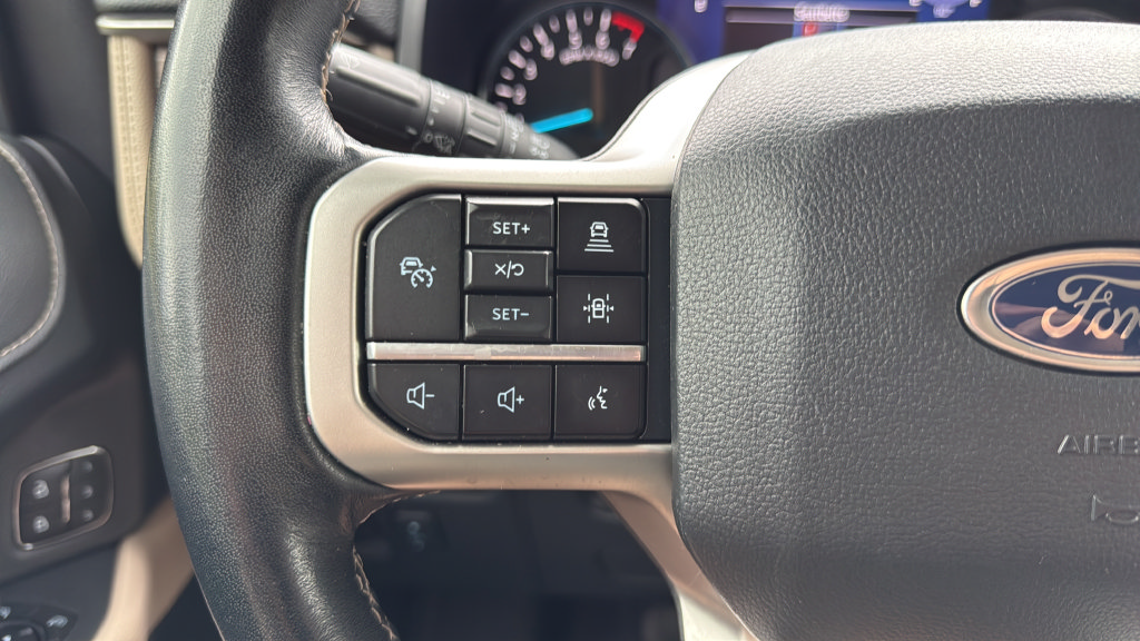 Used 2024 Ford Expedition Max Limited AWD/4WD image 28