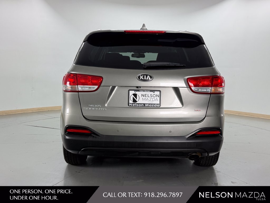 Used 2016 Kia Sorento FWD w/ LX Convenience Package image 7