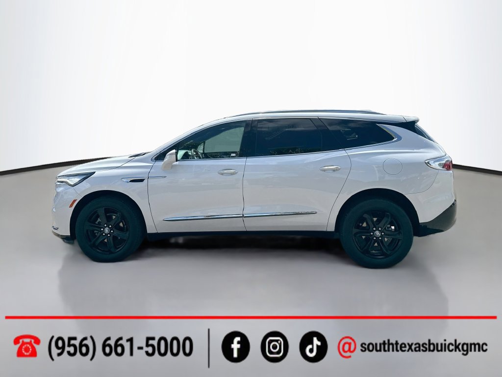 Used 2024 Buick Enclave Essence w/ Sport Touring Edition FWD image 4