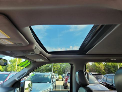 Used 2016 Ford F150 Lariat w/ Equipment Group 502A Luxury RWD image 15