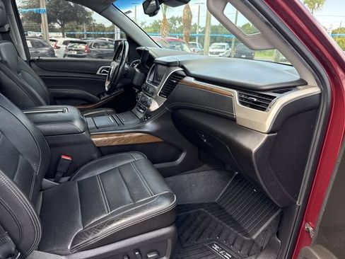 Used 2019 GMC Yukon Denali w/ Denali Ultimate Package RWD image 18
