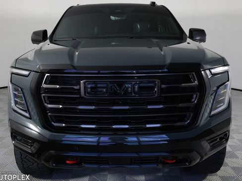 Used 2025 GMC Yukon AT4 Ultimate w/ LPO, Floor Liner Package AWD/4WD image 2
