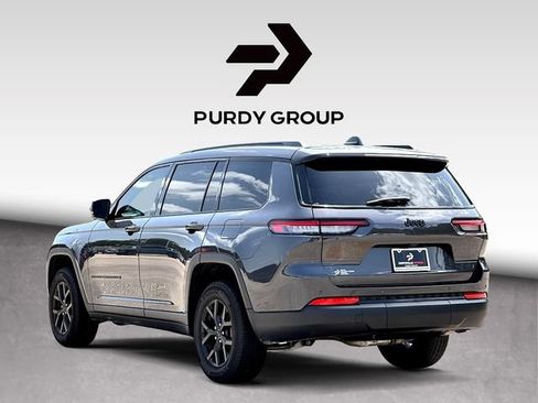 Used 2025 Jeep Grand Cherokee L Altitude RWD image 6