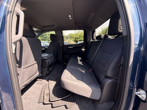 Used 2023 Chevrolet Silverado 1500 LT AWD/4WD image 23