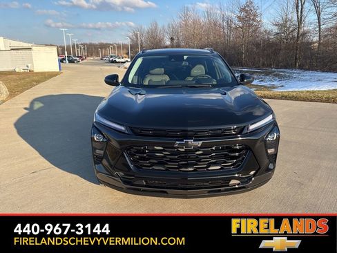 New 2026 Chevrolet Trax ACTIV w/ Sunroof Package image 12