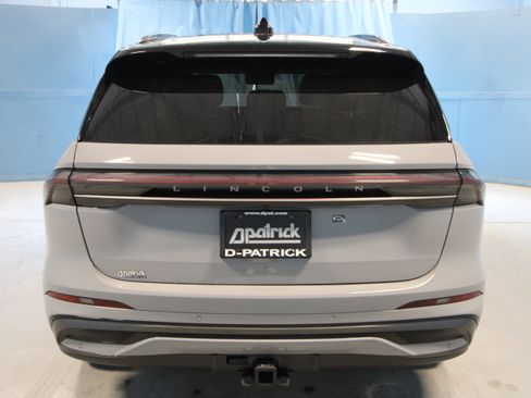 New 2026 Lincoln Nautilus Reserve AWD/4WD image 26