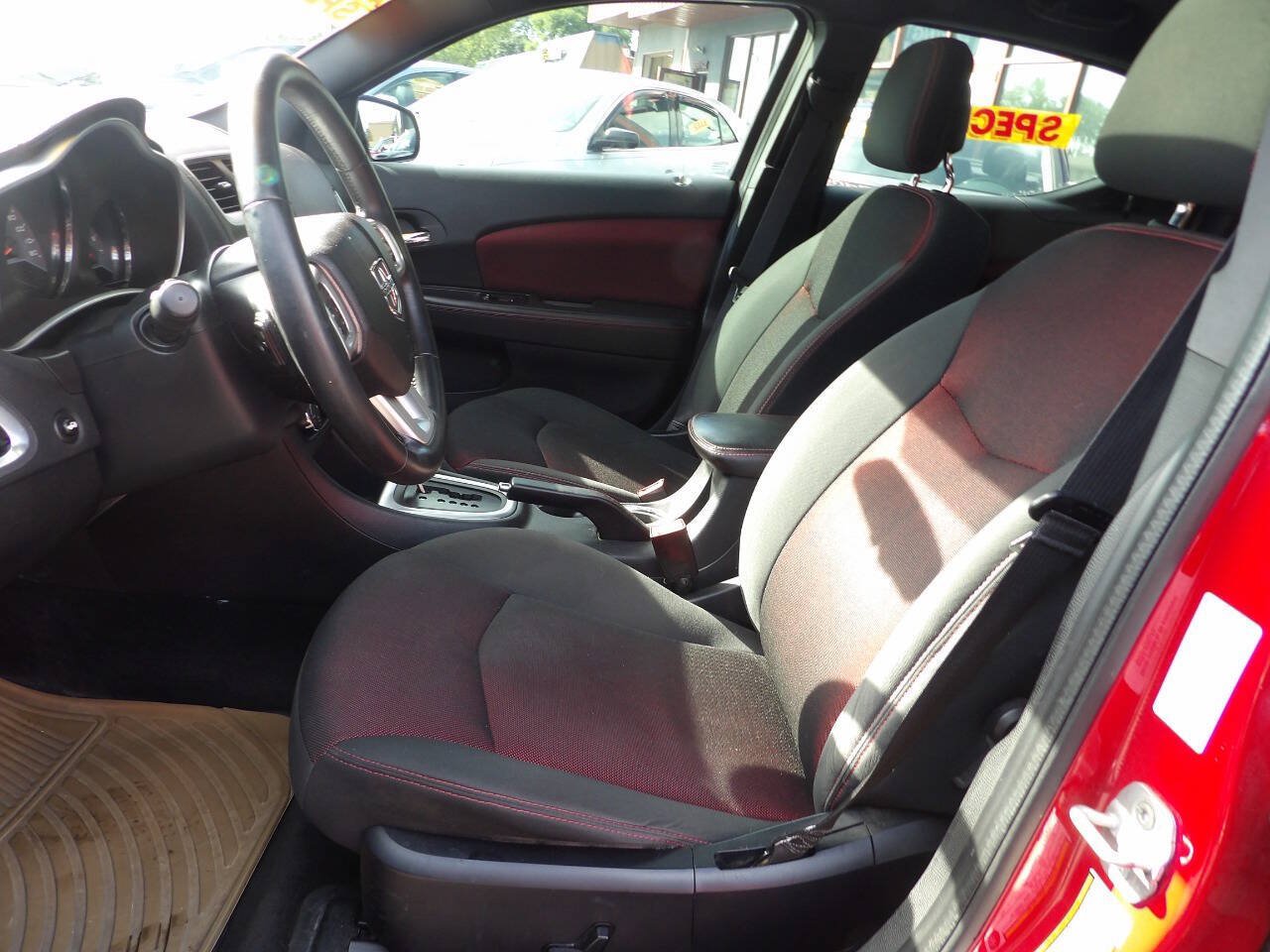 Used 2011 Dodge Avenger Heat FWD image 9