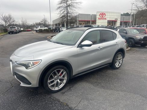 Used 2019 Alfa Romeo Stelvio Sport w/ Quick Order Package 22J Sport image 3