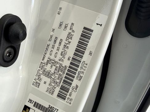 Certified 2026 Toyota Sequoia Platinum AWD/4WD image 39