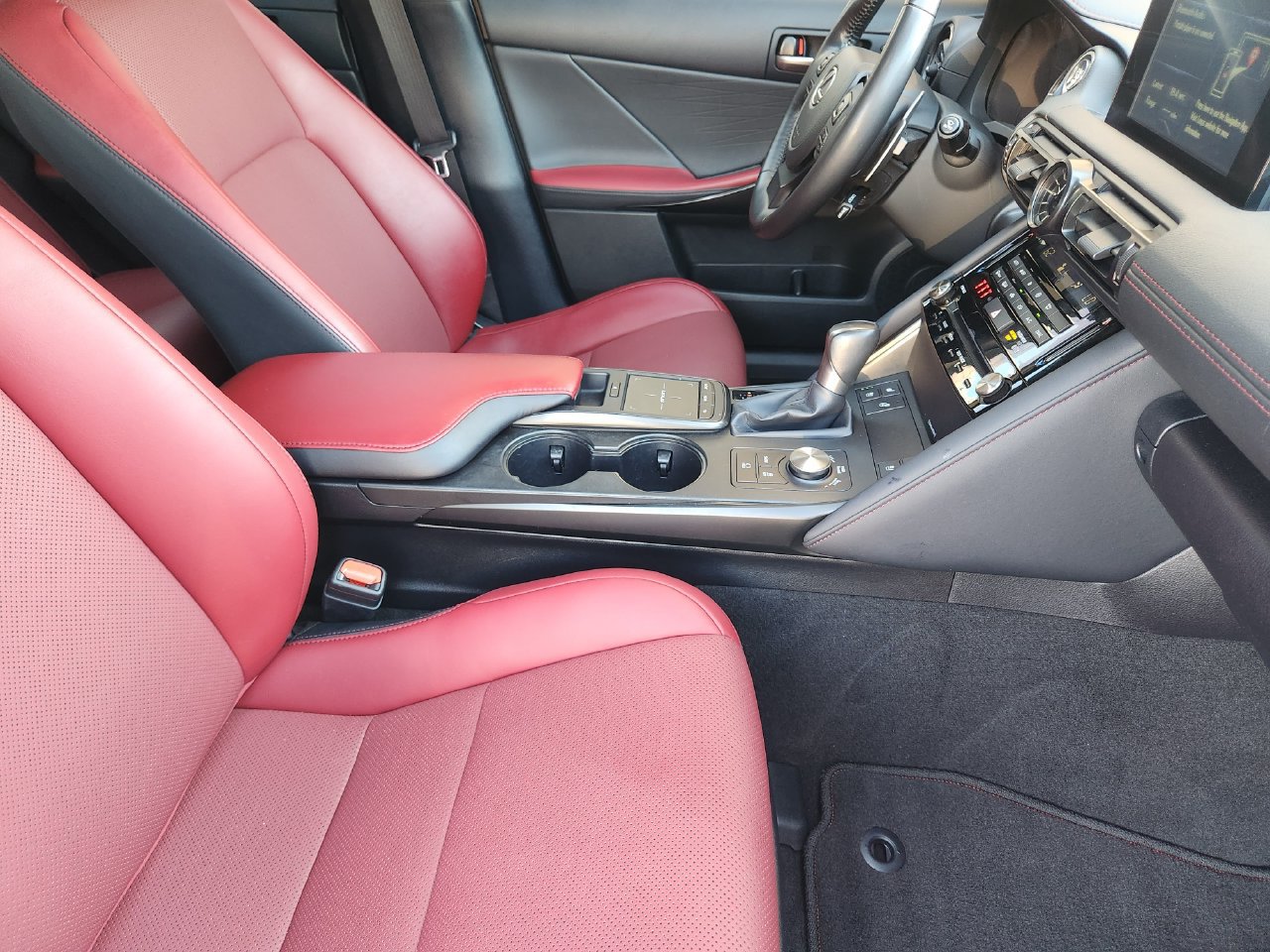 Used 2023 Lexus IS 300 AWD w/ Premium Package image 13
