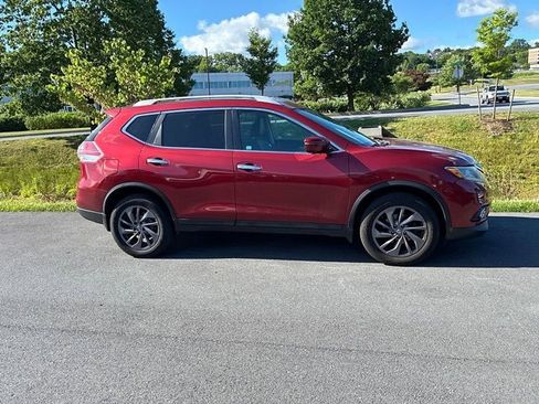 Used 2016 Nissan Rogue SL w/ SL Premium Package AWD/4WD image 4