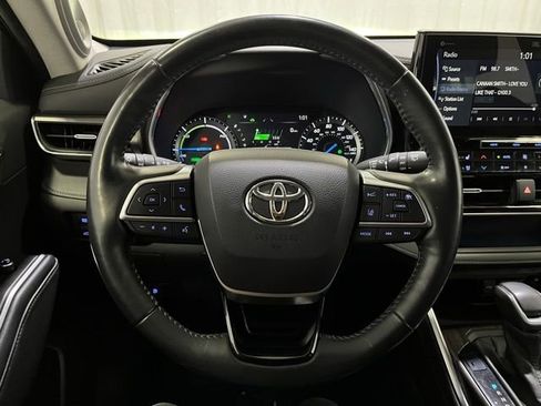 Used 2021 Toyota Highlander Limited AWD/4WD image 20