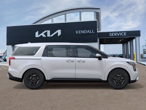 New 2026 Kia Carnival image 7