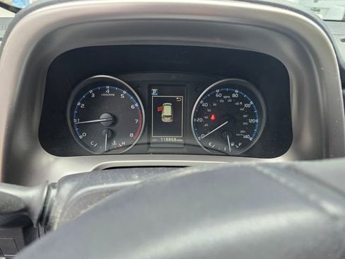 Used 2018 Toyota RAV4 LE w/ All Weather Liner Package image 10