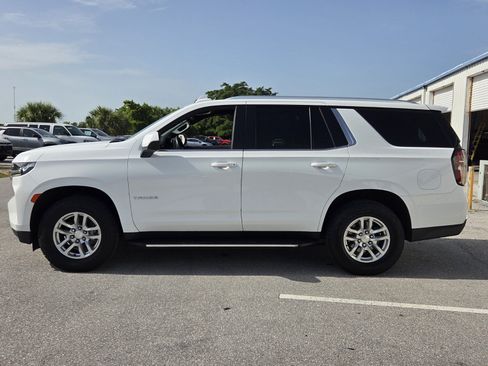 Used 2023 Chevrolet Tahoe LS RWD image 2