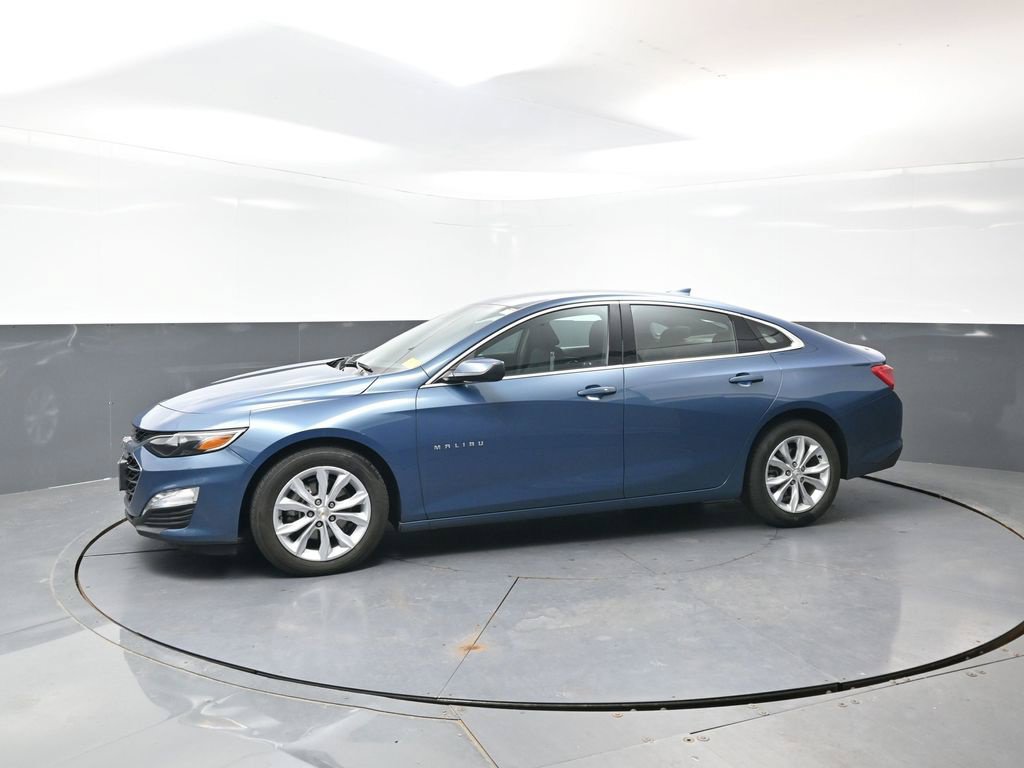 Used 2025 Chevrolet Malibu LT FWD image 9